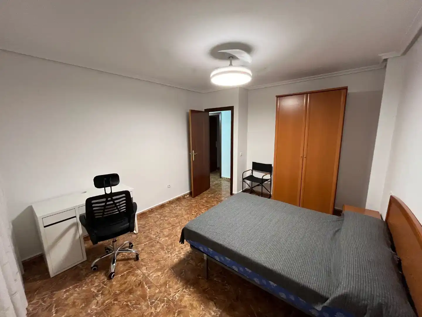 Dormitori de Dúplex de lloguer en Murcia amb Aire condicionat i Moblat