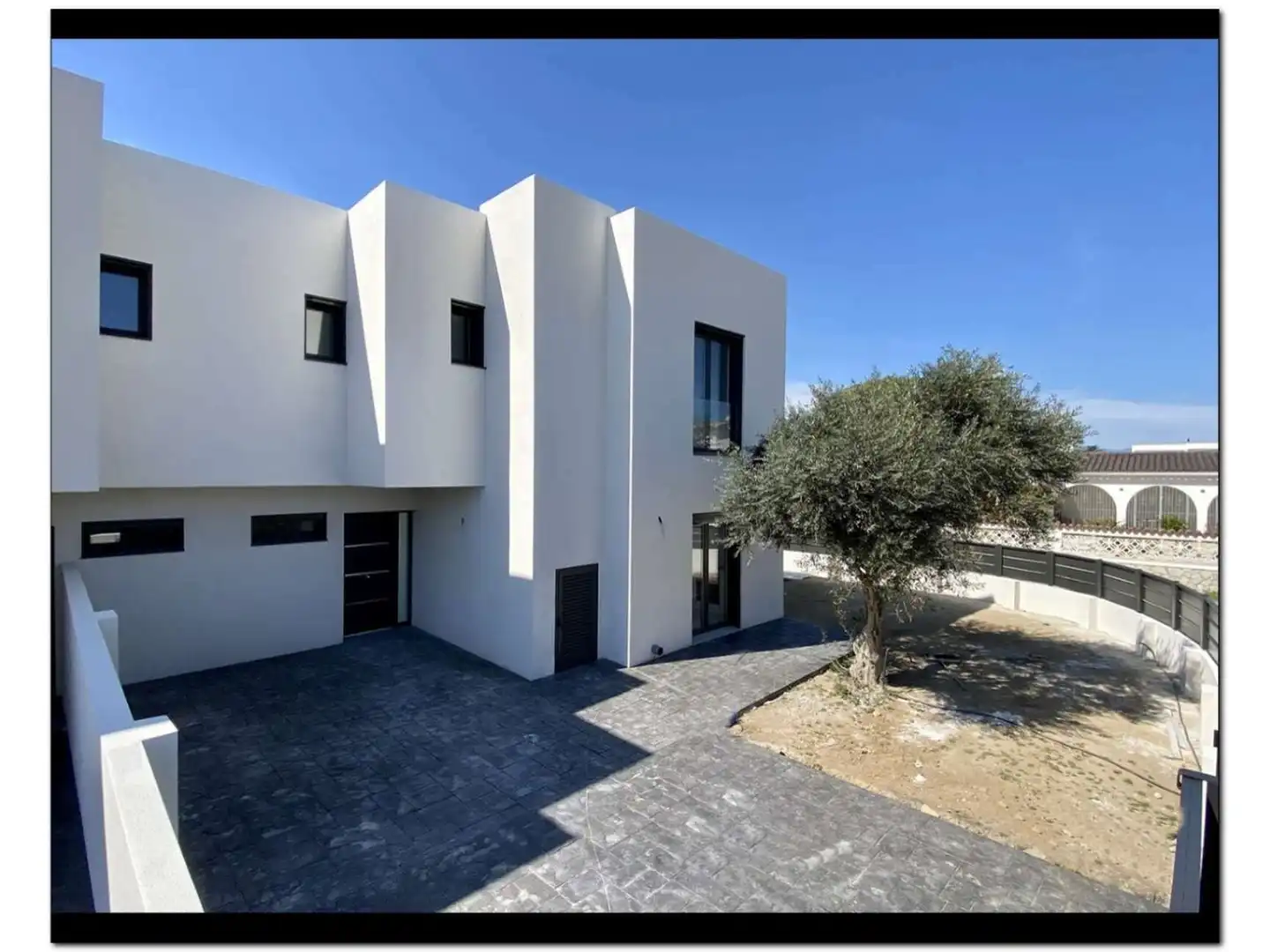 Casa amb terrassa en venda a Requesens, imagen 4