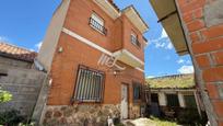 Exterior view of House or chalet for sale in Nambroca  with Heating