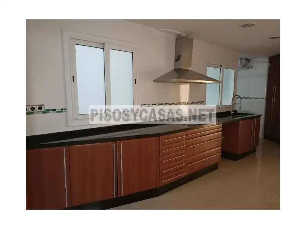 Piso con terraza en venta en Avenida Republica Argentina De La 14, imagen 9