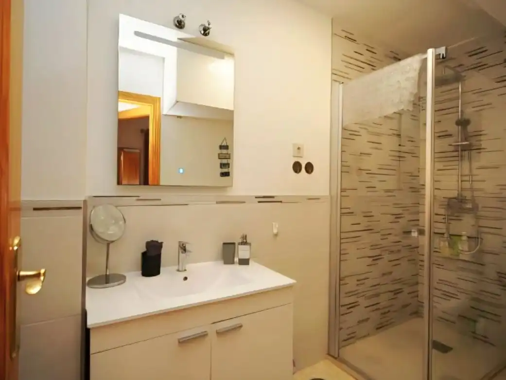 Badezimmer von Wohnung zum Verkauf in Mazarrón mit Klimaanlage, Terrasse und Balkon