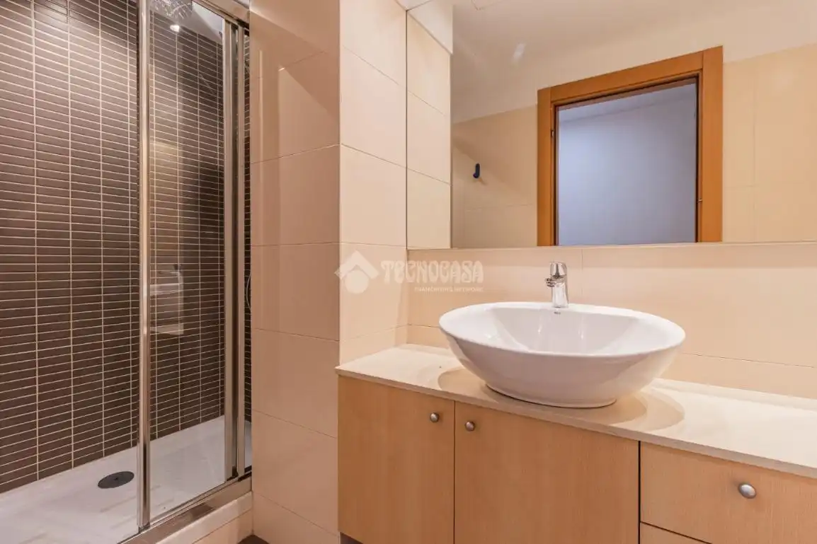 Baño de Piso en venta en Sant Cugat del Vallès