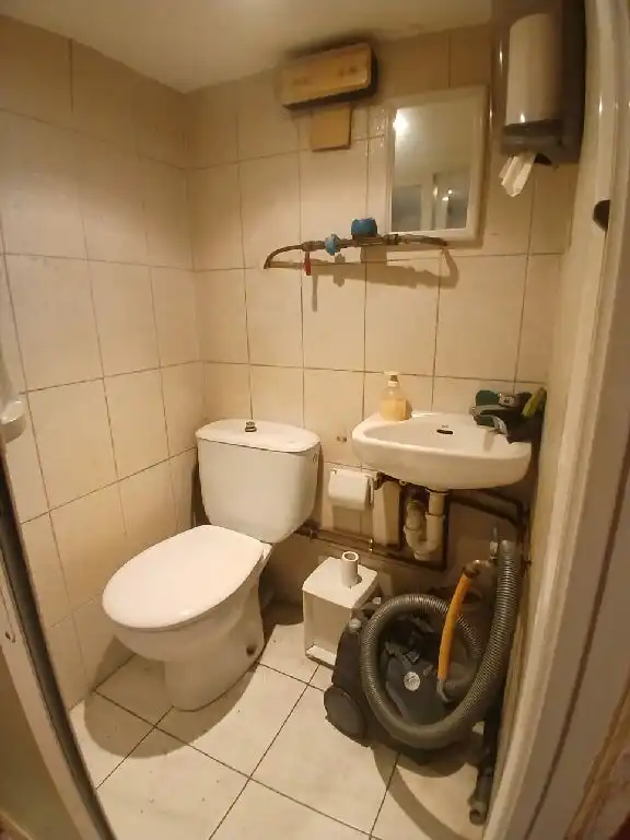 Baño de Local en venta en  Logroño con Amueblado
