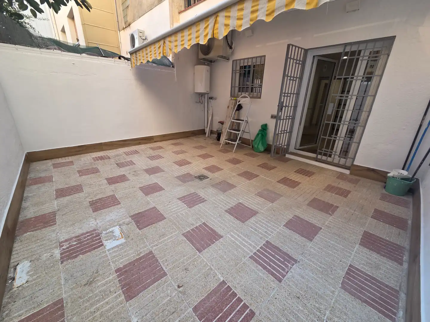 Planta baixa en venda a Zona Alta