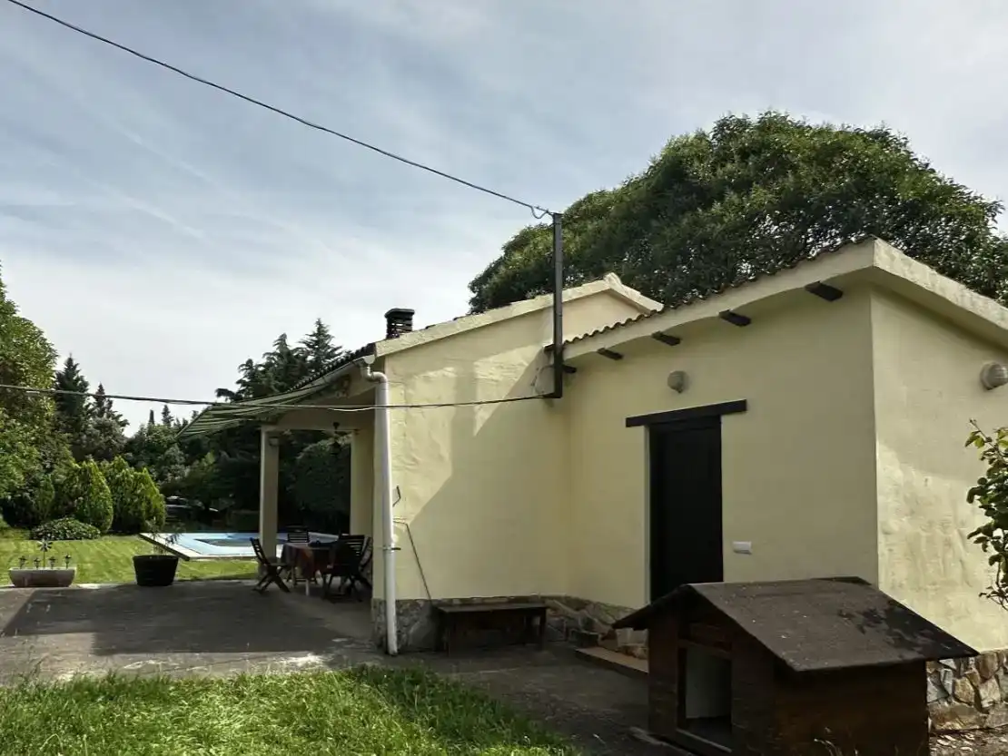 Vista exterior de Piso en venta en Tricio, La Rioja