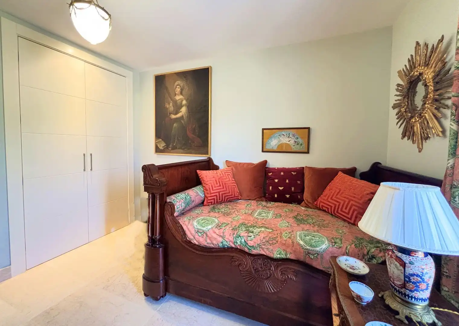 Habitación de Ático en venta en Manilva con Aire acondicionado, Terraza y TV