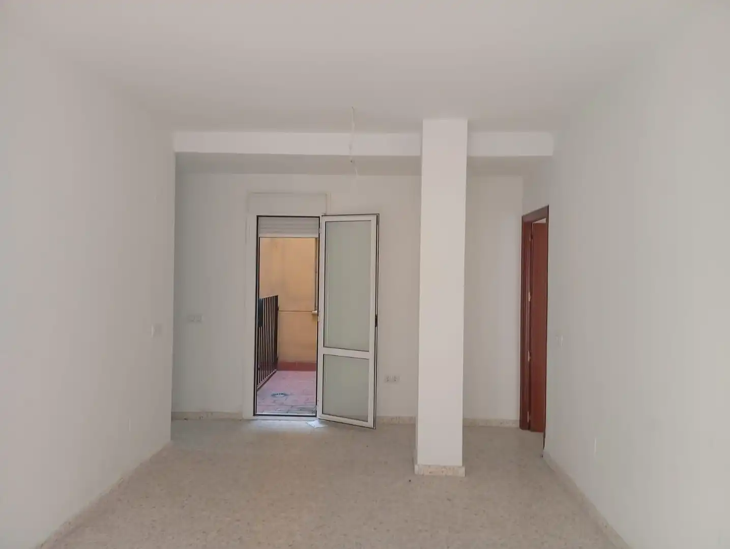 Apartament amb ascensor en venda a Casco Antiguo, imagen 2