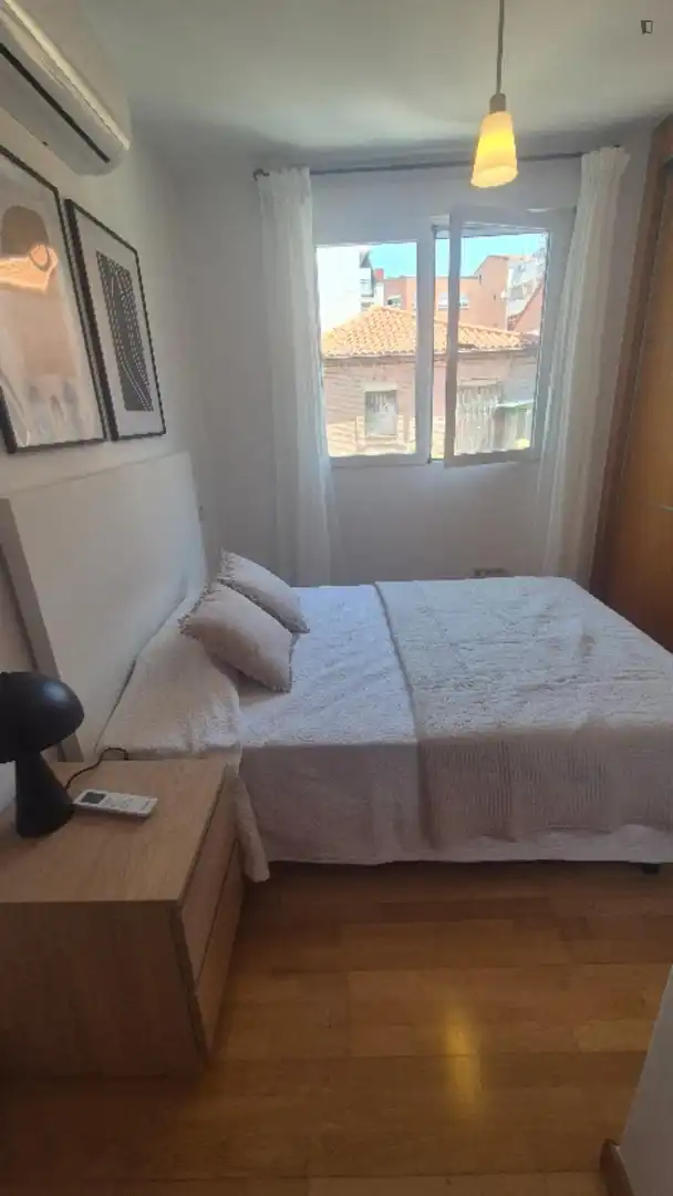 Bedroom of Apartments for rent in Madrid  with Air Conditioner, Heating and Furnished