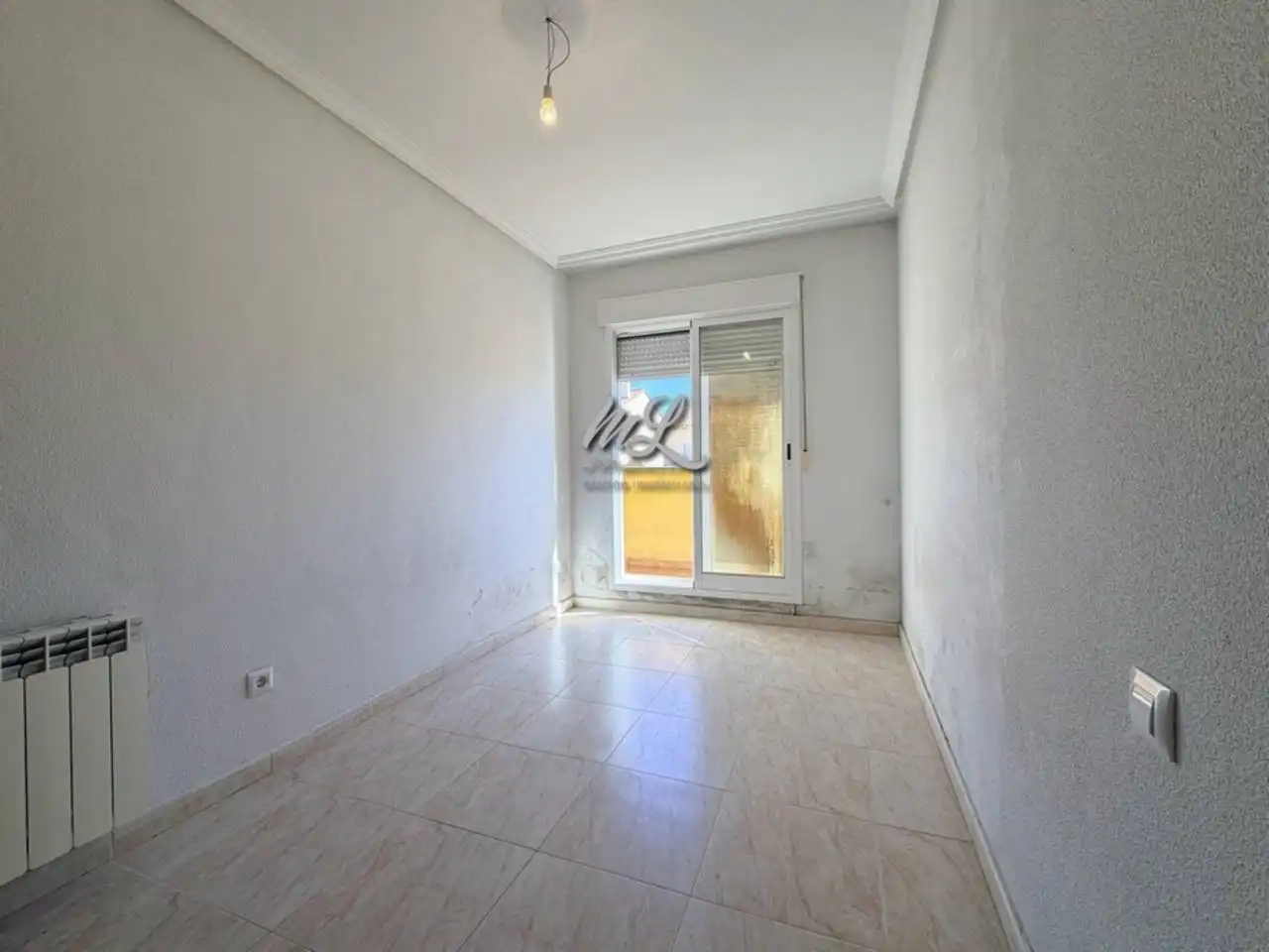 Habitación de Casa adosada en venta en Toledo con Calefacción, Jardín privado y Terraza