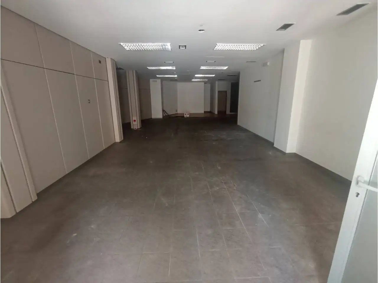 Local de alquiler en Campus Norte - San Caetano
