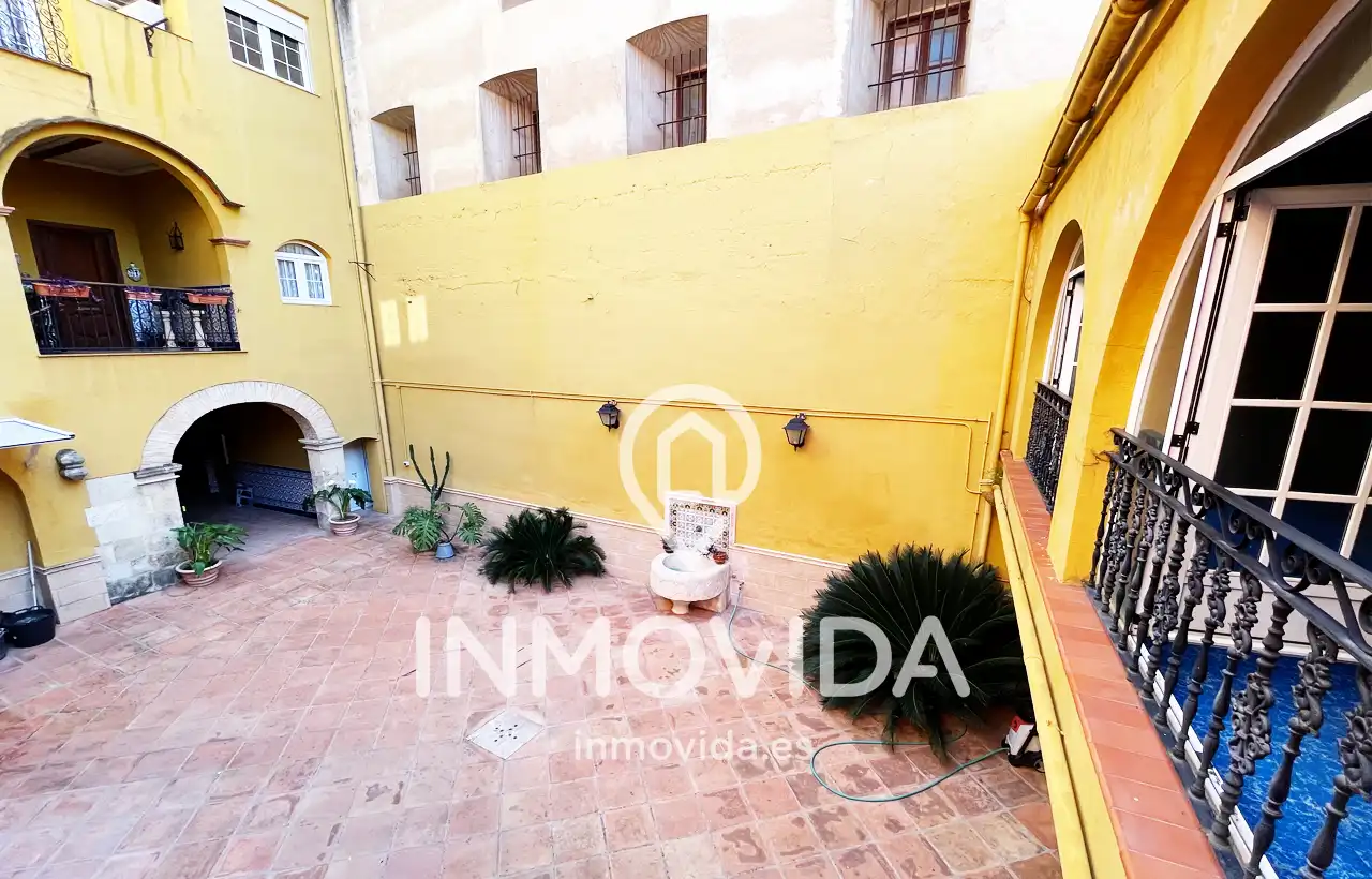 Exterior view of Houses for sale in Xàtiva  with Air Conditioner, Terrace and Furnished