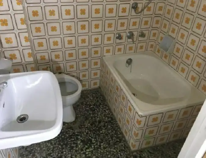 Baño de Edificio en venta en Navàs
