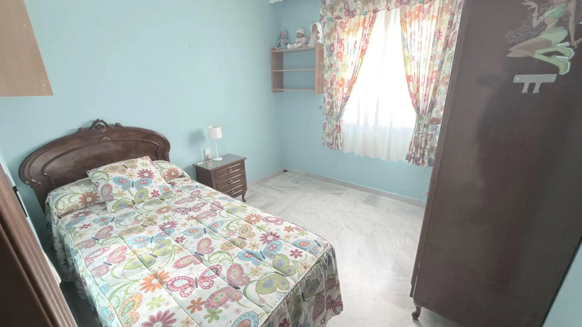 Habitación de Casa adosada en venta en Moguer con Terraza