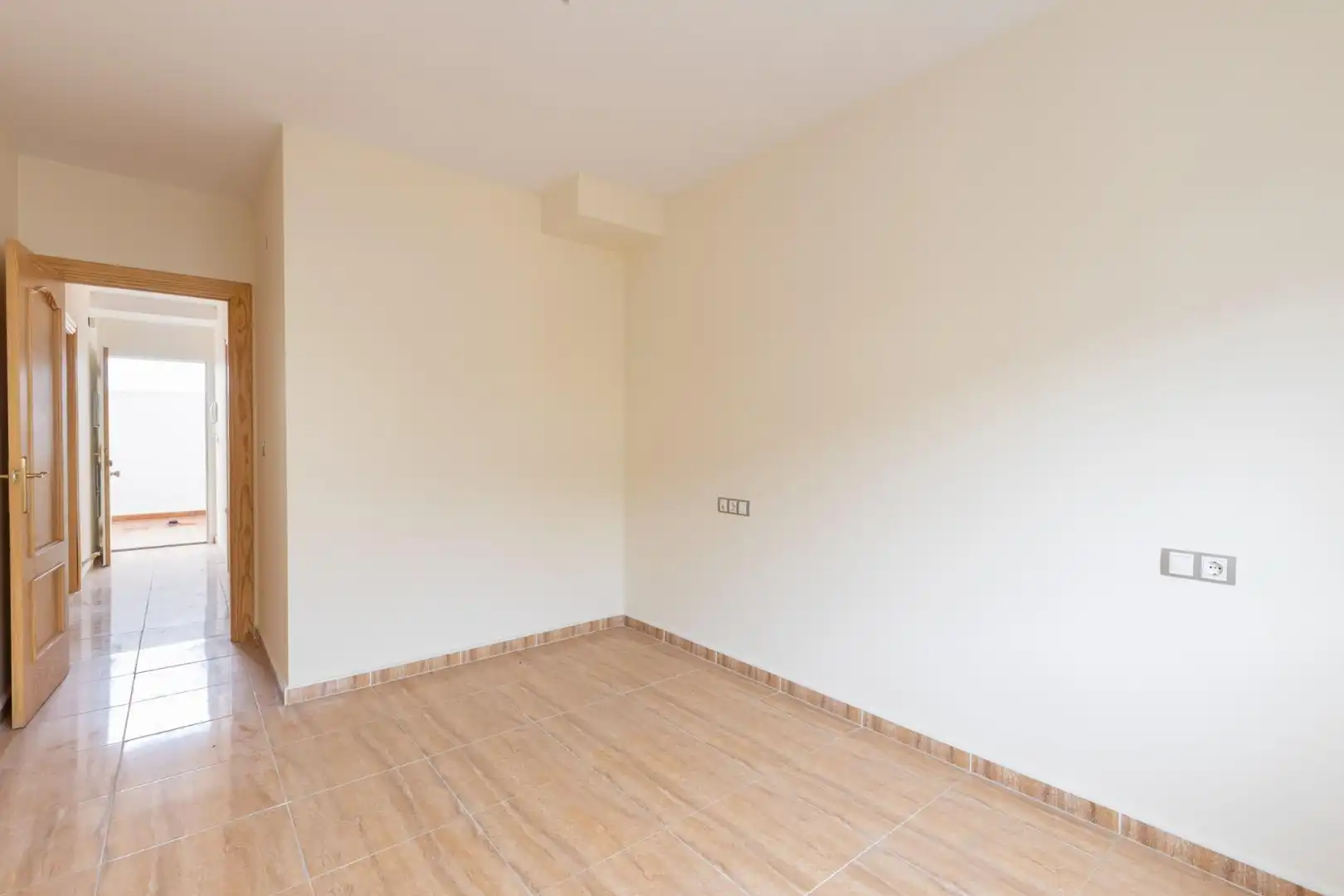Habitación de Piso en venta en Güevéjar con Balcón