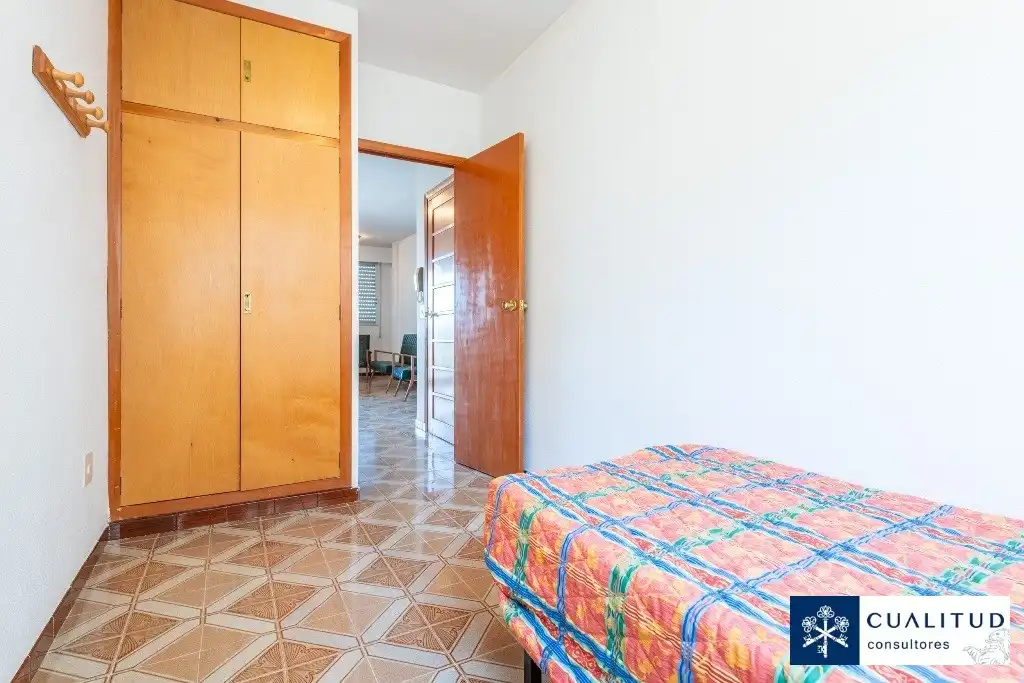 Habitación de Apartamento en venta en Benassal con Amueblado