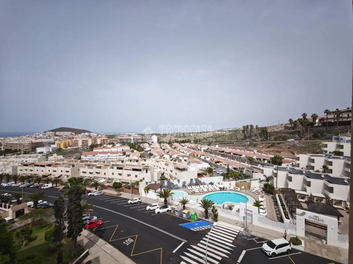 Vista exterior de Dúplex en venda en Arona amb Aire condicionat