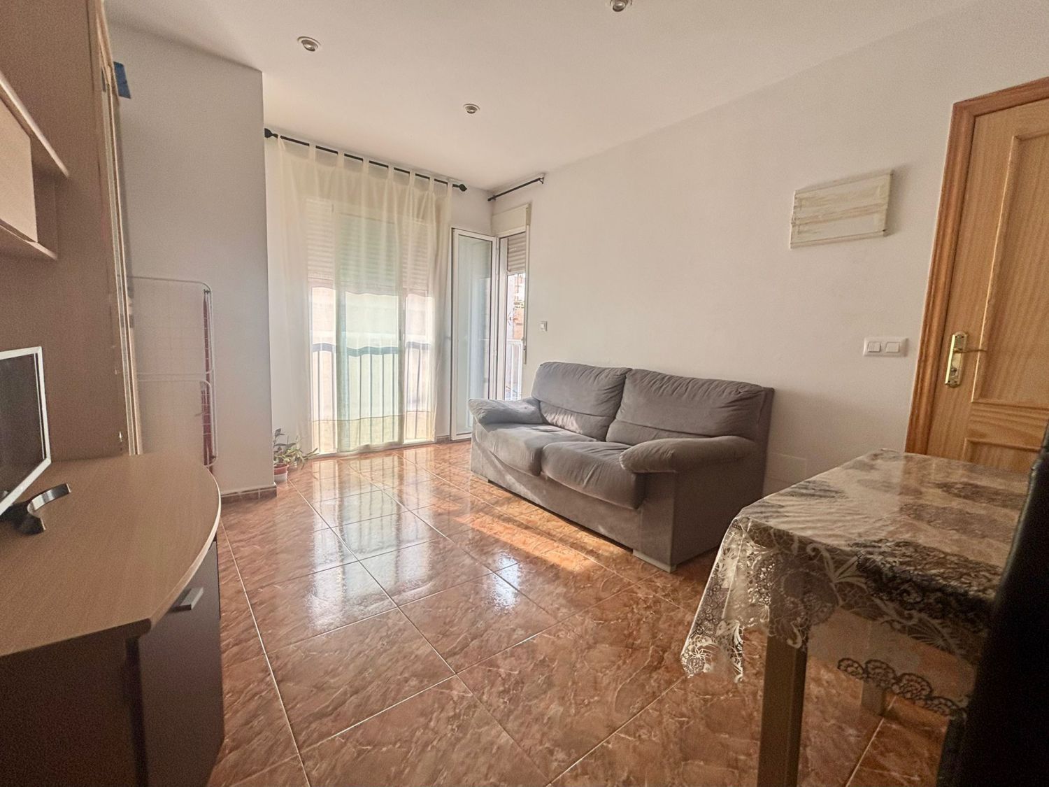 Sala d'estar de Apartament de lloguer en Águilas amb Balcó