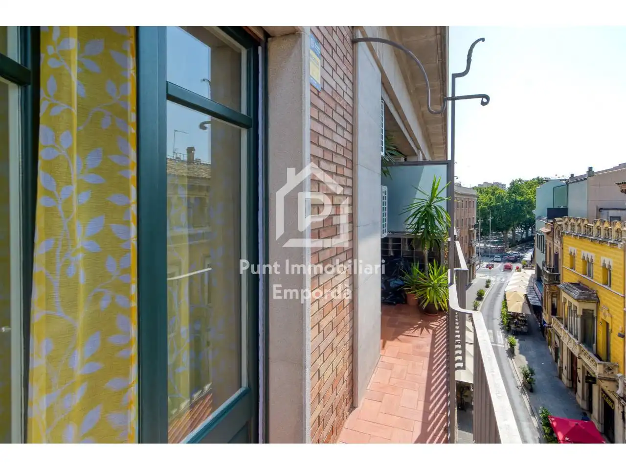Flat for sale in Calle Monturiol, Centre