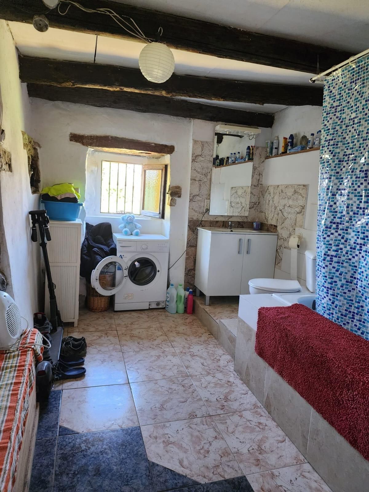 Bathroom of House or chalet for sale in Jaca  with Heating and Private garden