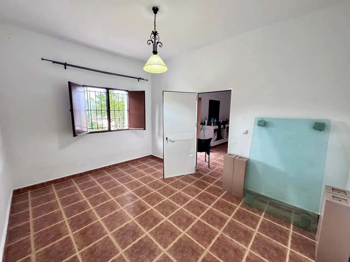 Cocina de Finca rústica en venta en Cártama con Aire acondicionado, Jardín privado y Piscina
