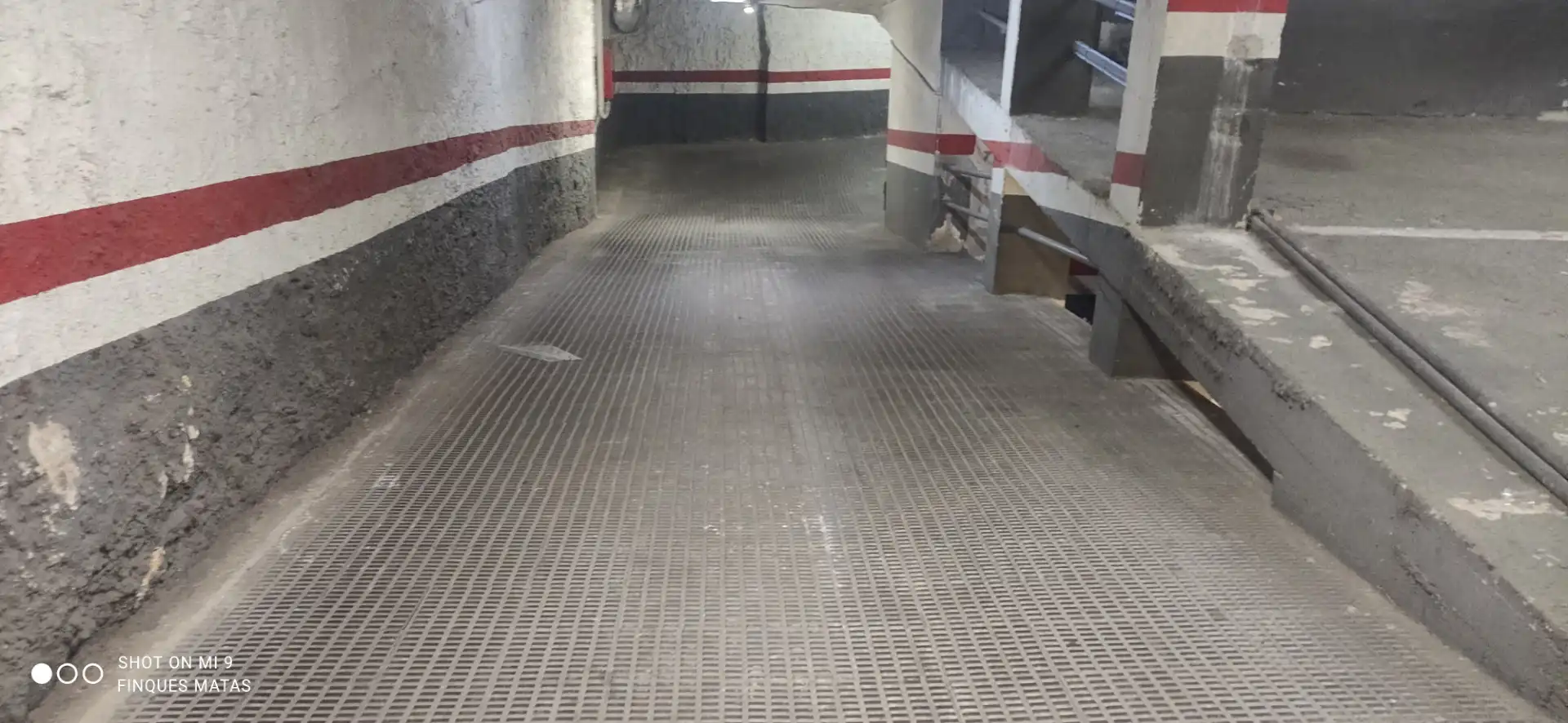 Parkplatz zum Verkauf in Carrer del Consell de Cent, imagen 2