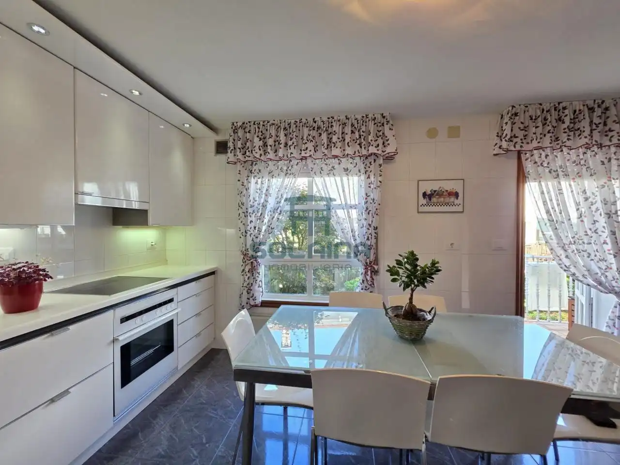 Kitchen of Detached homes for sale in Ourense Capital   with Heating, Private garden and Furnished