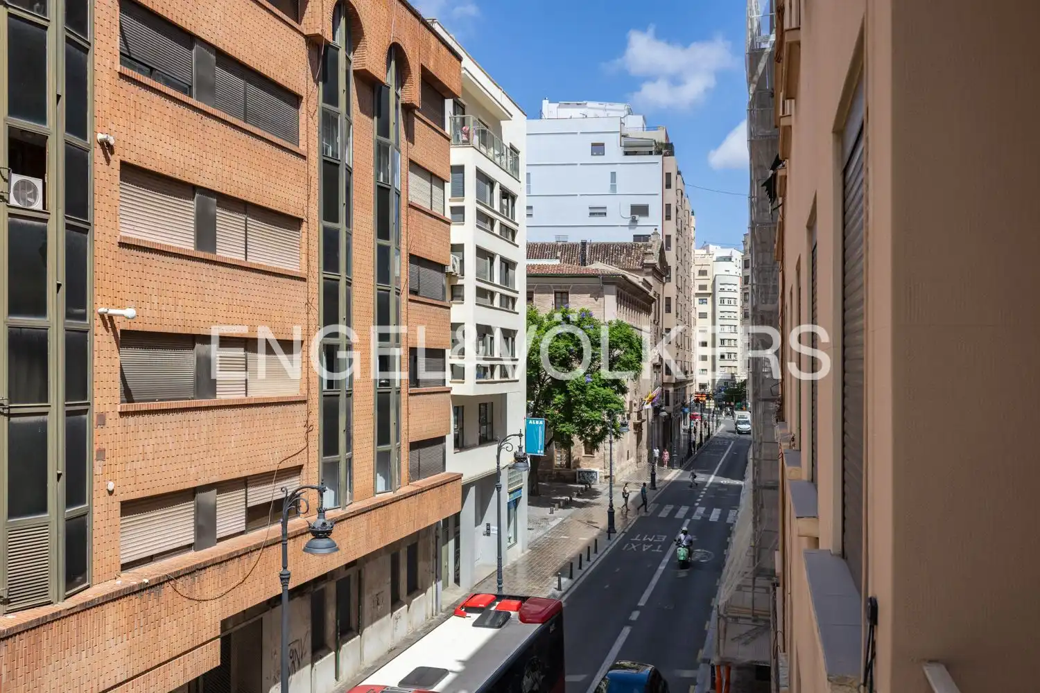 Vista exterior de Piso en venta en Valencia con Aire acondicionado, Calefacción y Balcón