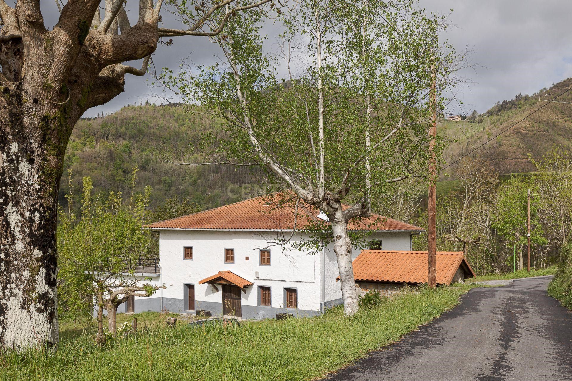 Vista exterior de Casa o xalet en venda en Mendaro amb Terrassa