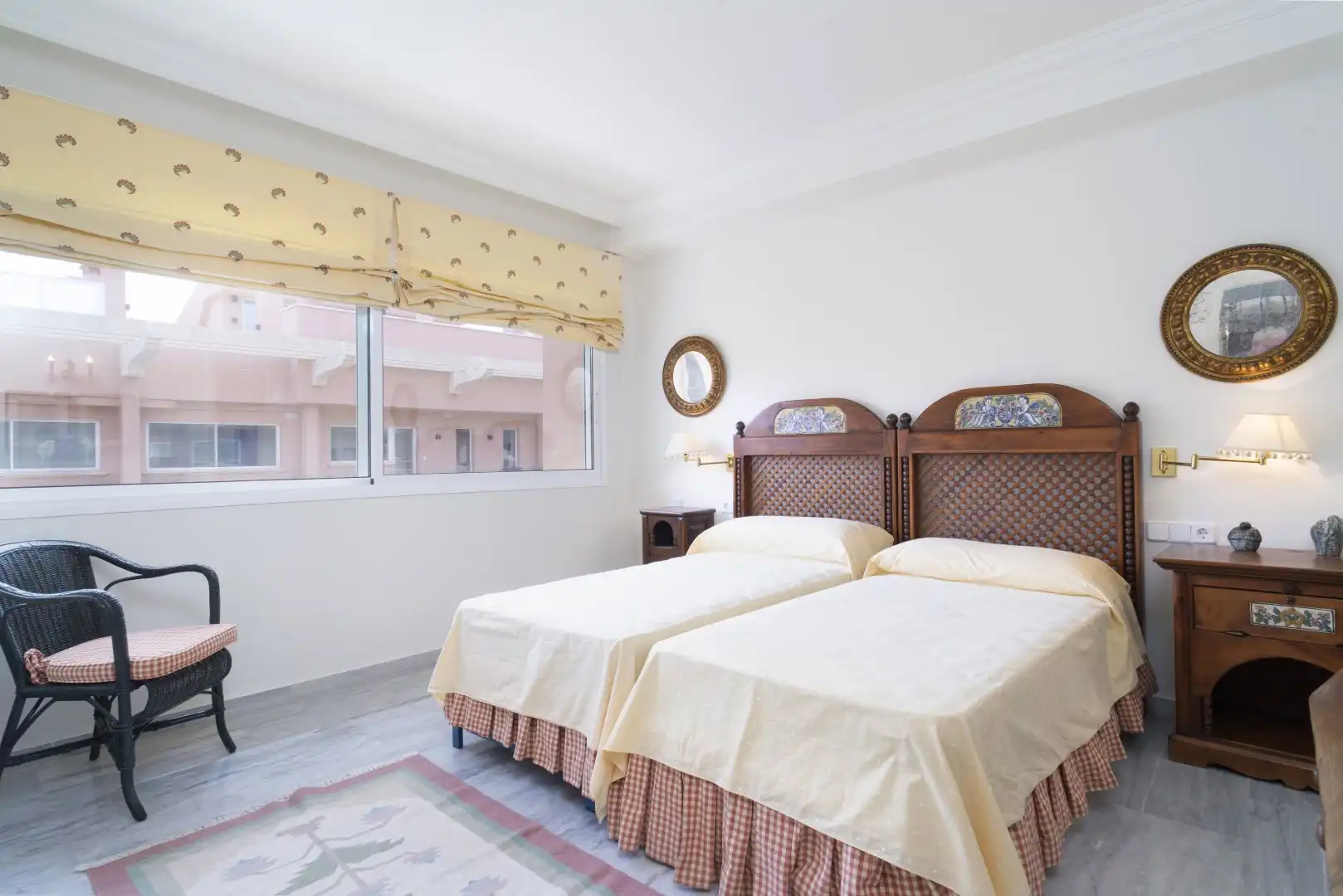 Penthouse with terrace for sale in Nueva Andalucía, imagen 13