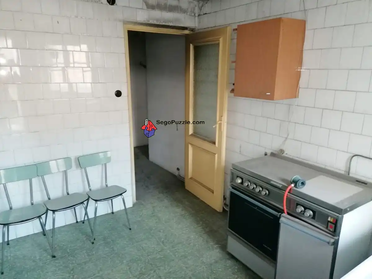 Kitchen of Houses for sale in Bernardos  with Storage room