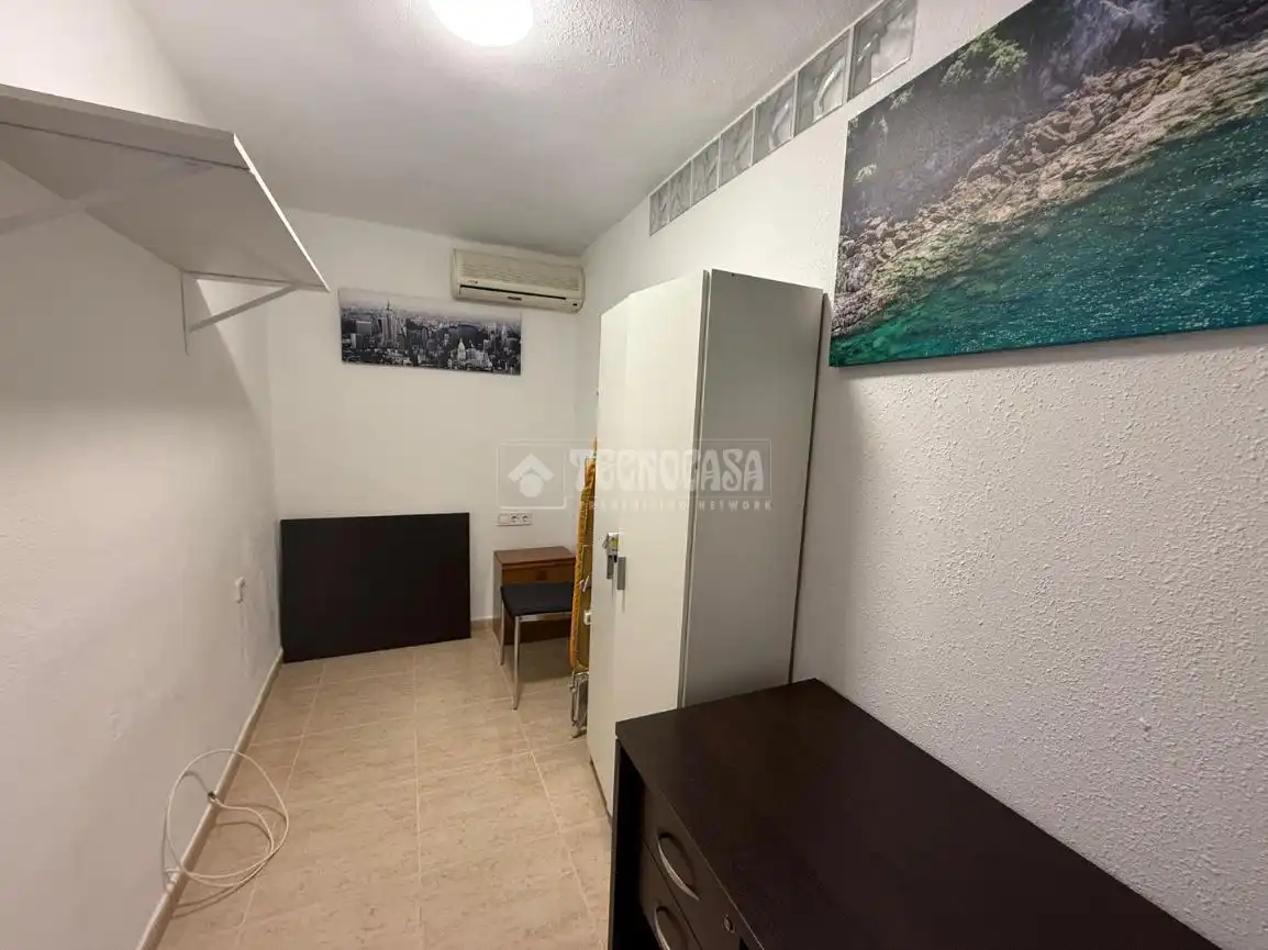 Habitación de Piso en venta en Valencia con Aire acondicionado