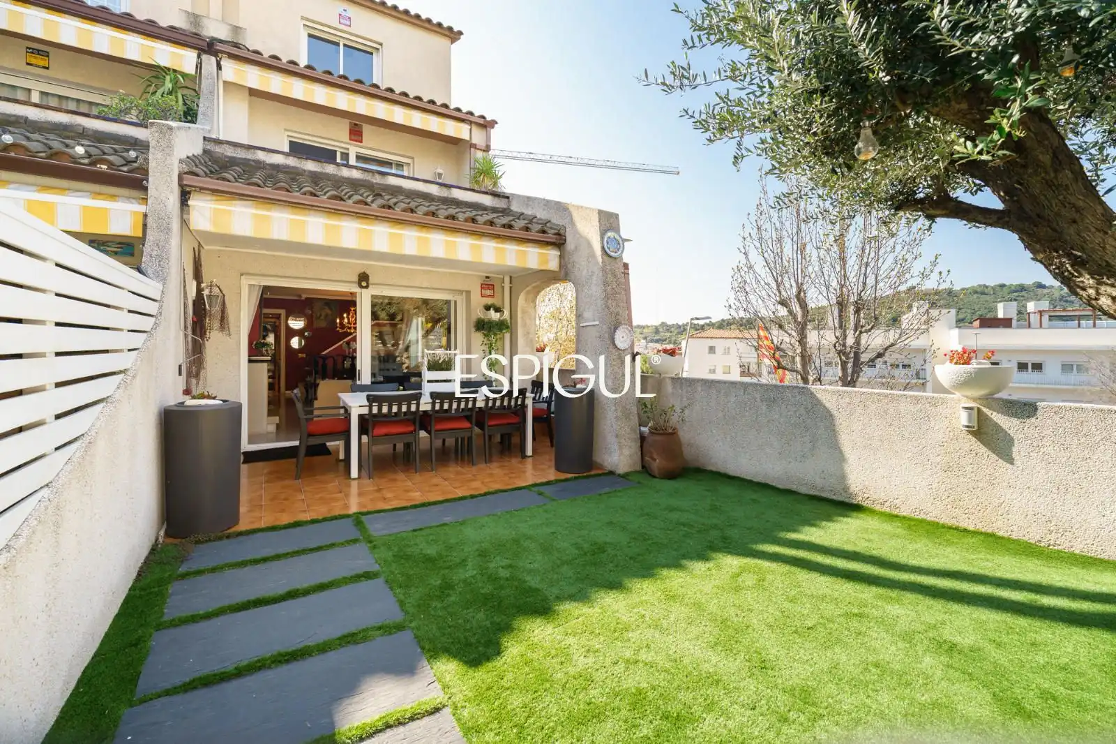 Terraza de Casa adosada en venta en Tiana con Aire acondicionado, Calefacción y Jardín privado