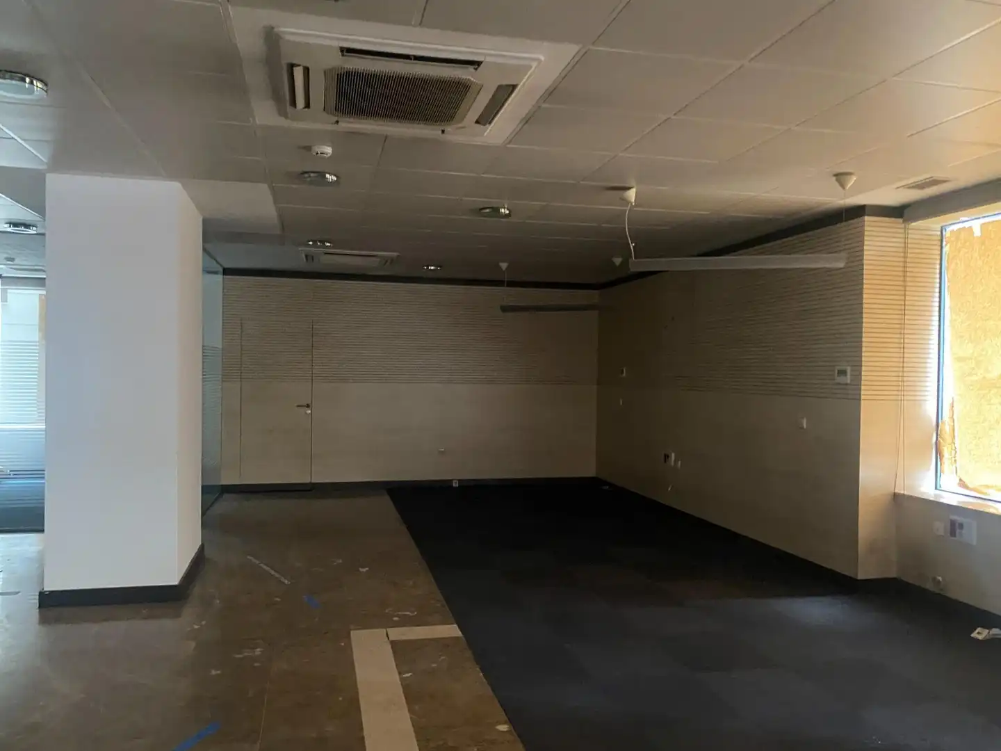 Local comercial en alquiler en Ruta de la Plata, imagen 3