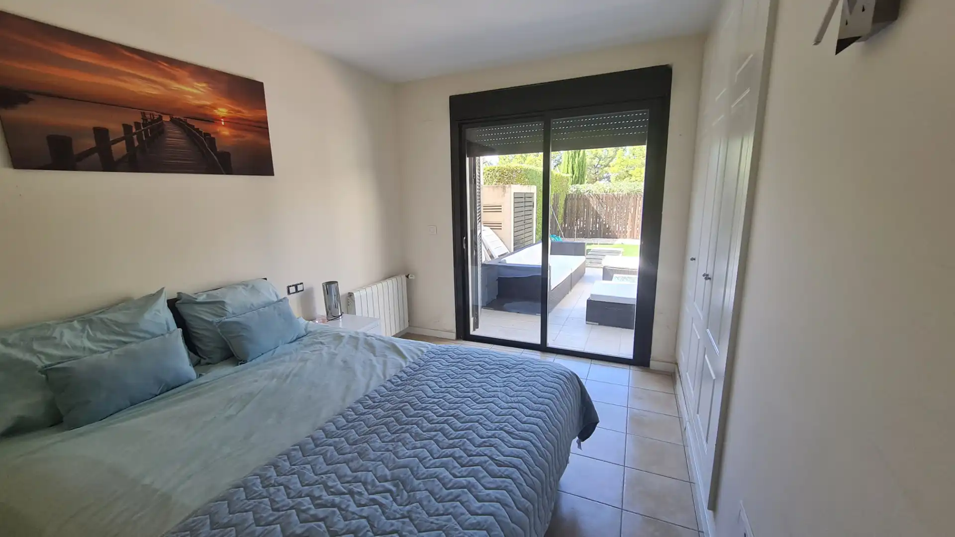 Habitación de Apartamento en venta en Murcia con Aire acondicionado, Calefacción y Jardín privado