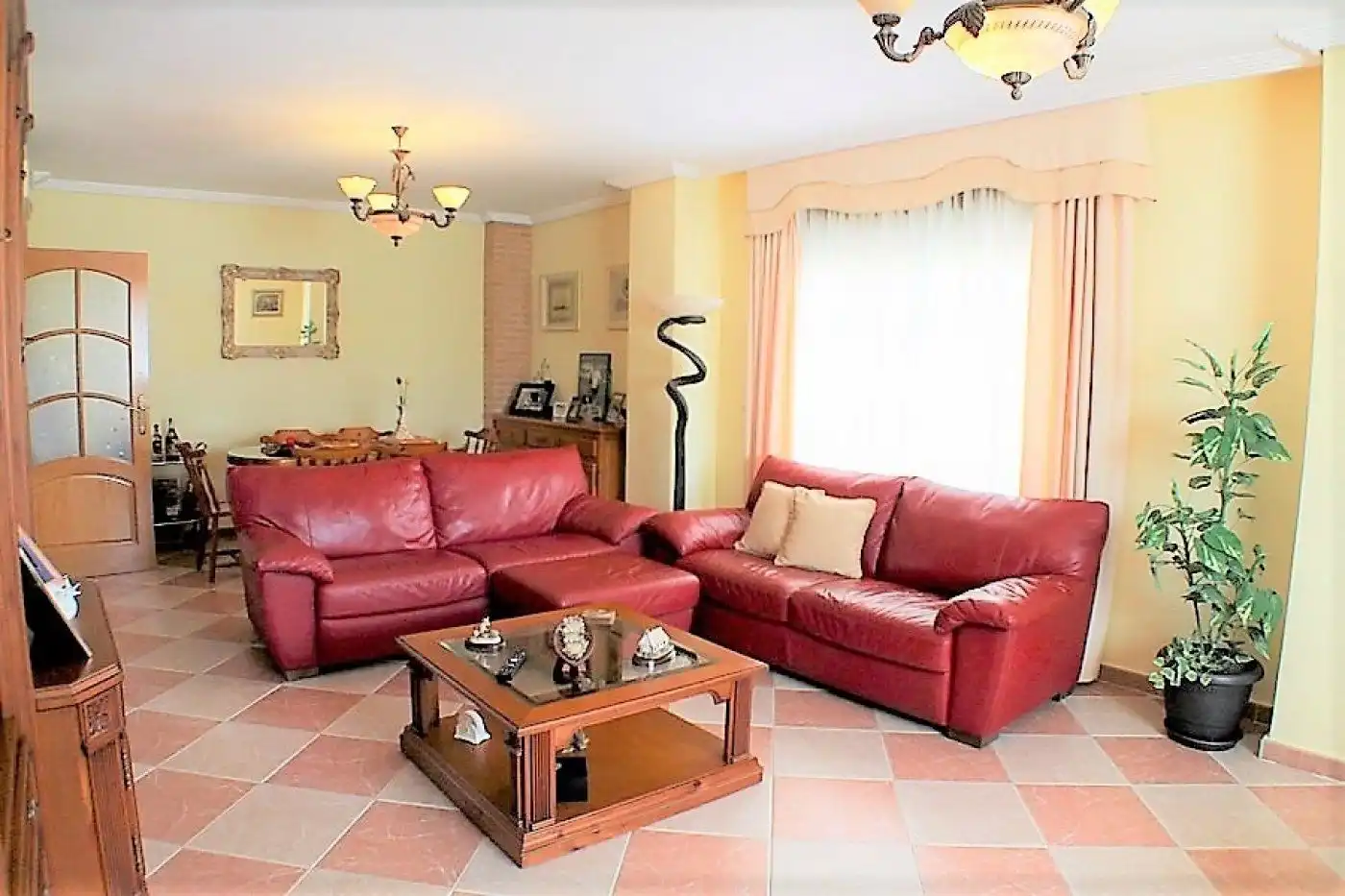 Chalet con piscina en venta en Rincón de Loix, imagen 2