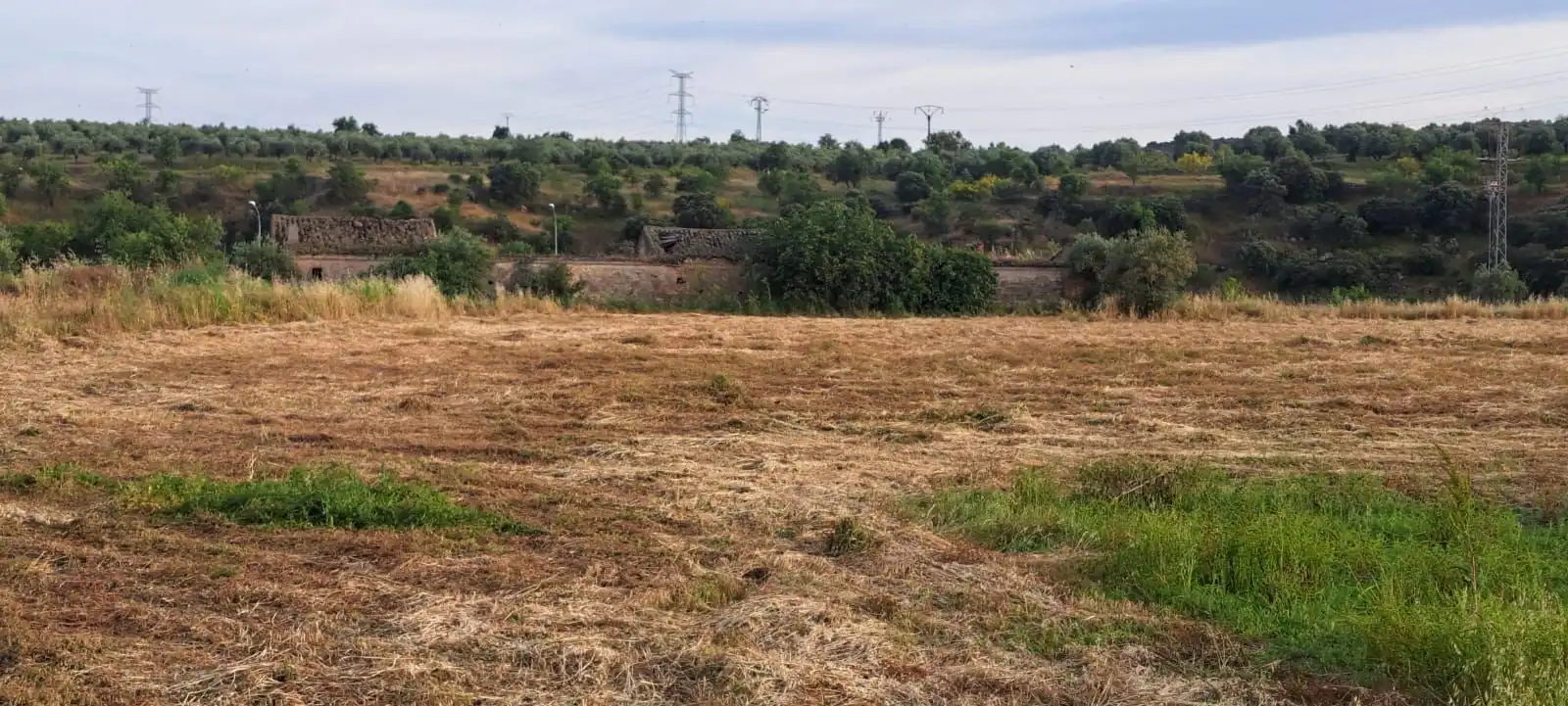 Land for sale in El Puente del Arzobispo