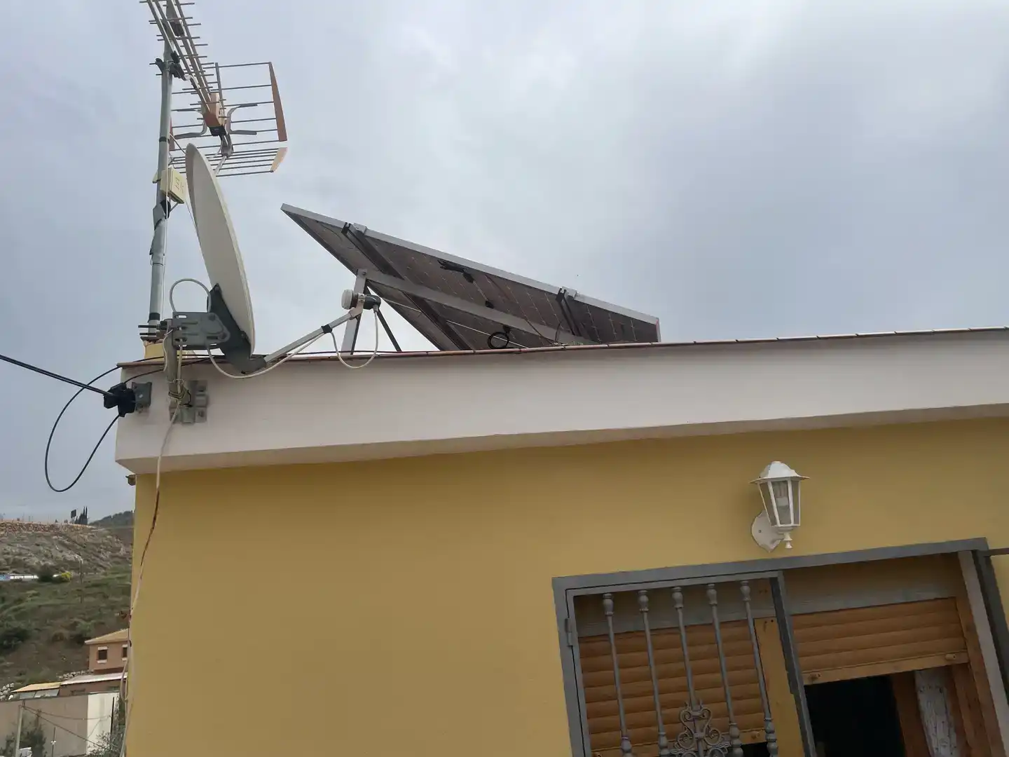 Vista exterior de Casa o chalet en venta en Málaga con Aire acondicionado, Trastero y Amueblado