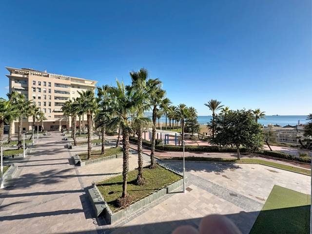 Piso en Venta en Calle Pacífico en Paseo Marítimo Oeste - Pacífico