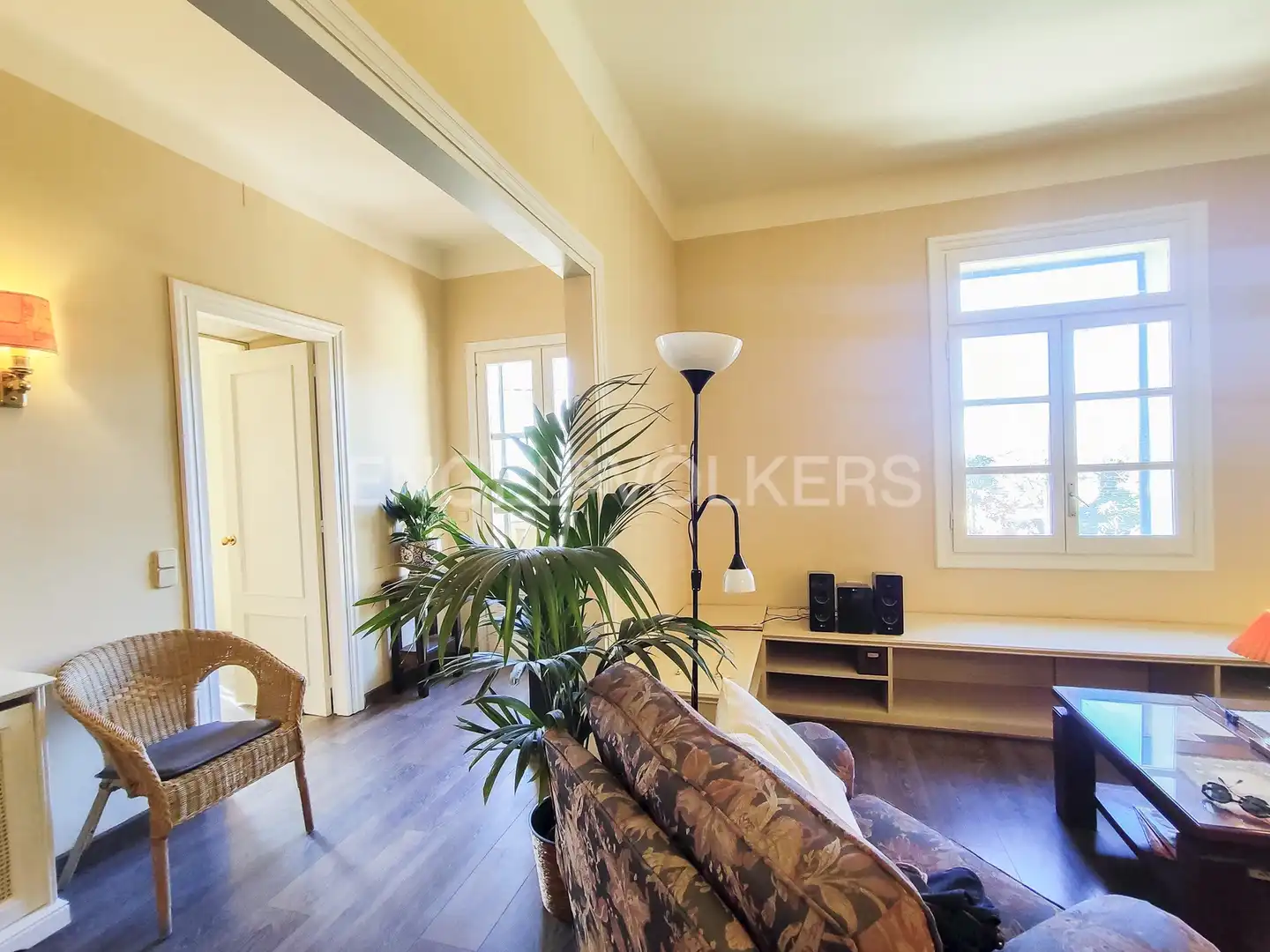 Sala d'estar de Casa o xalet de lloguer en Barcelona amb Aire condicionat, Calefacció i Jardí privat