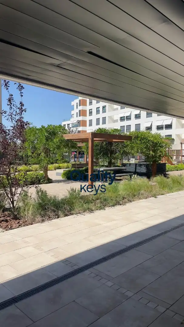 Parking of Flat for rent in Madrid  with Air Conditioner, Heating and Terrace