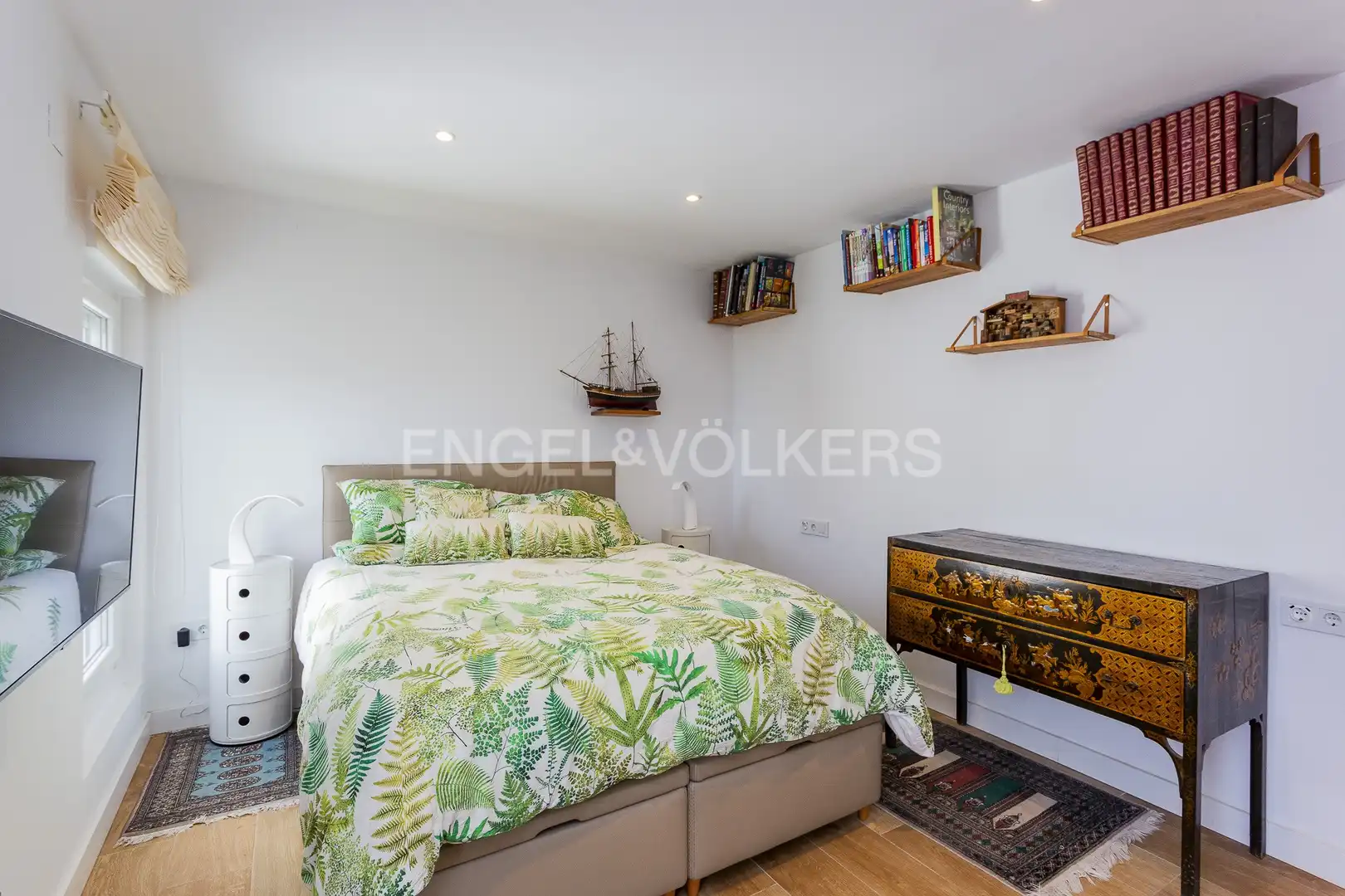 Bedroom of Flat for rent in Sitges  with Air Conditioner, Heating and Swimming Pool