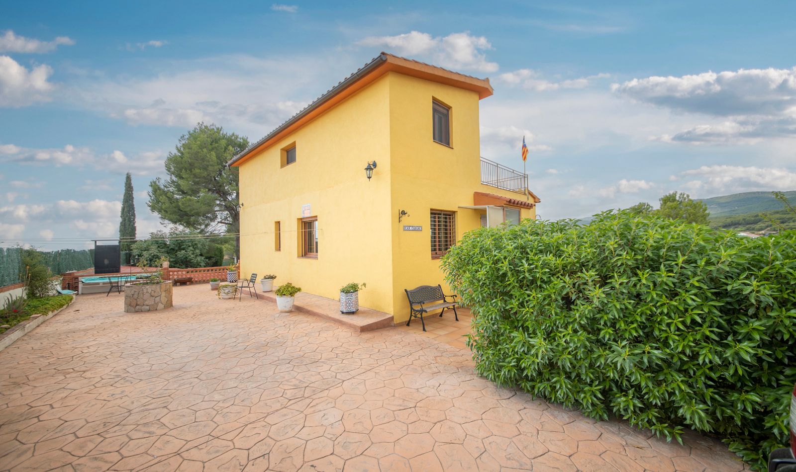 Vista exterior de Finca rústica en venta en Font-rubí con Calefacción, Jardín privado y Terraza