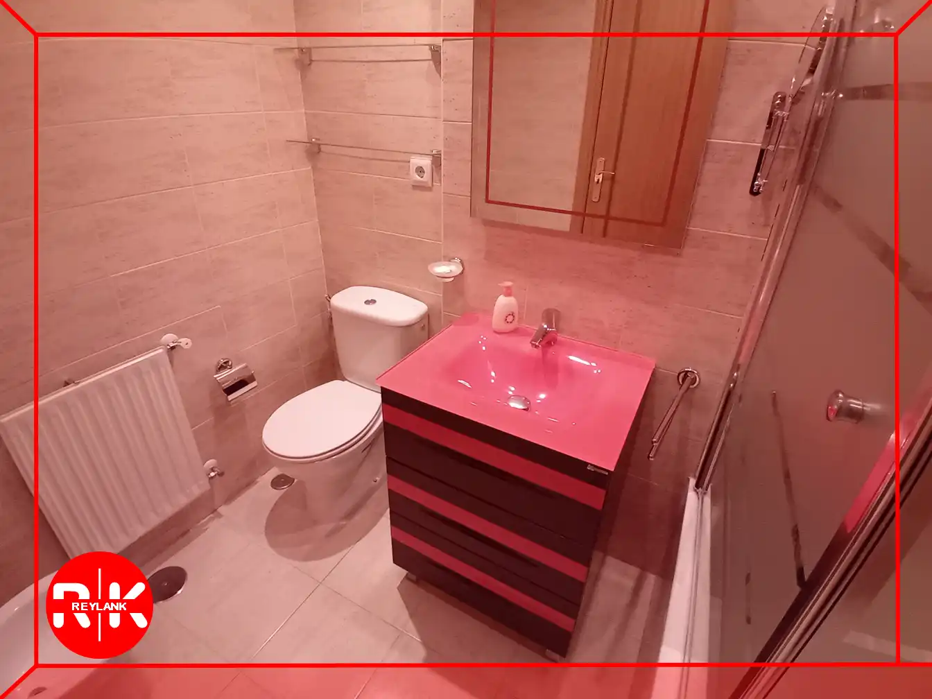 Baño de Piso de alquiler en Madrid con Aire acondicionado, Calefacción y Trastero