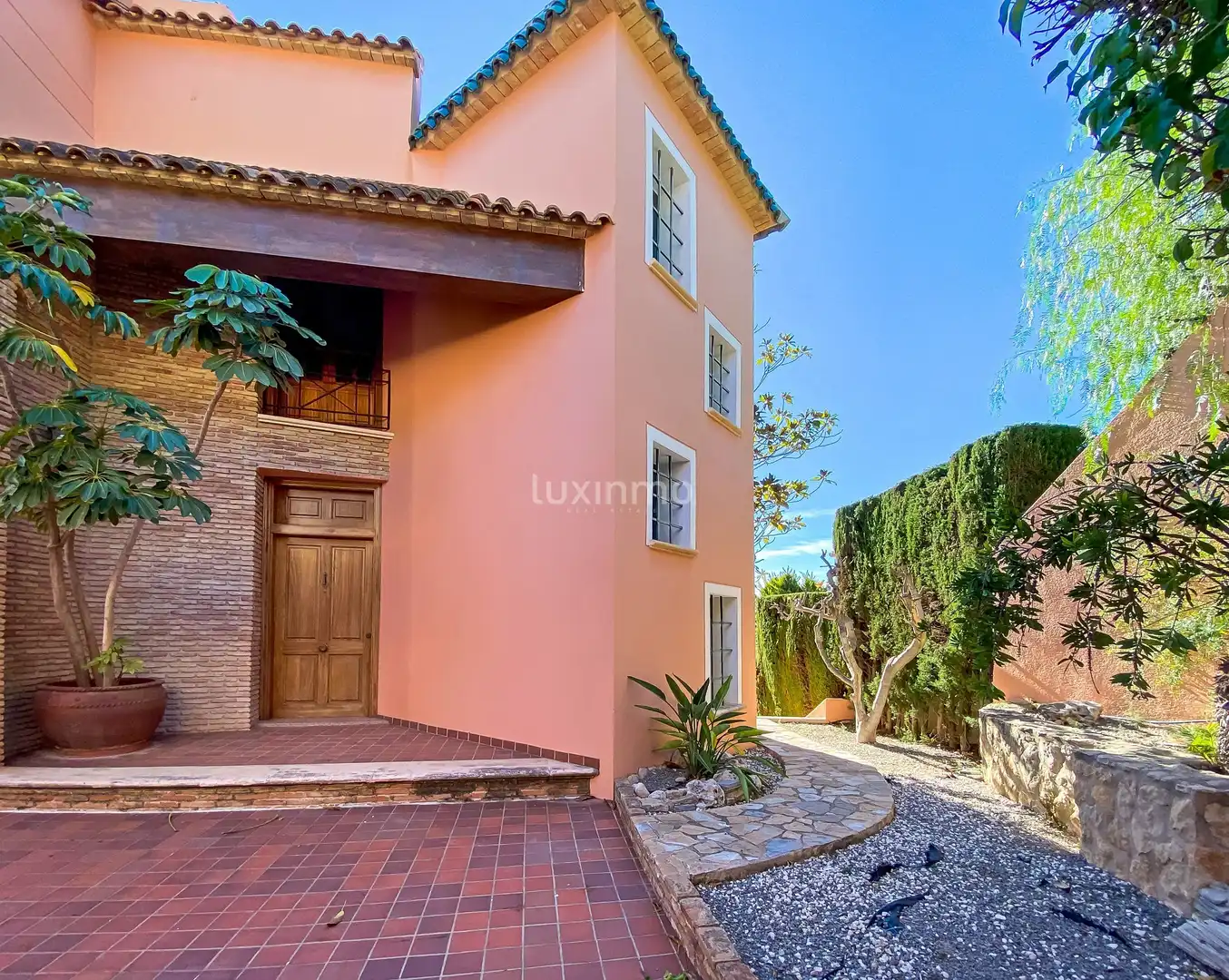 Exterior view of Houses for sale in Calpe / Calp  with Air Conditioner, Heating and Terrace