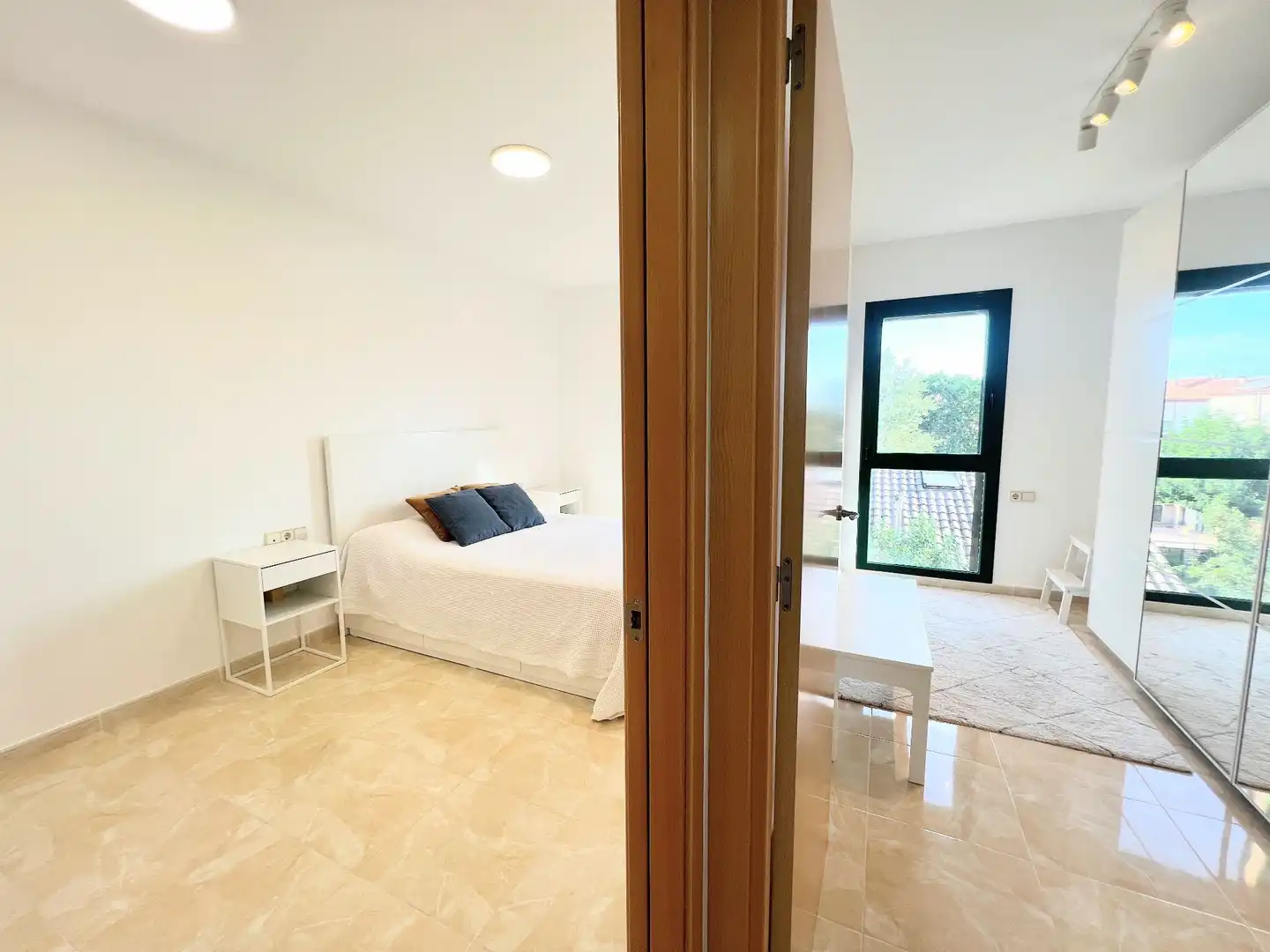 Habitación de Casa adosada en venta en Nulles con Aire acondicionado, Calefacción y Jardín privado