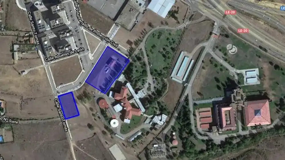 Terreno industrial en venta en Puente Castro