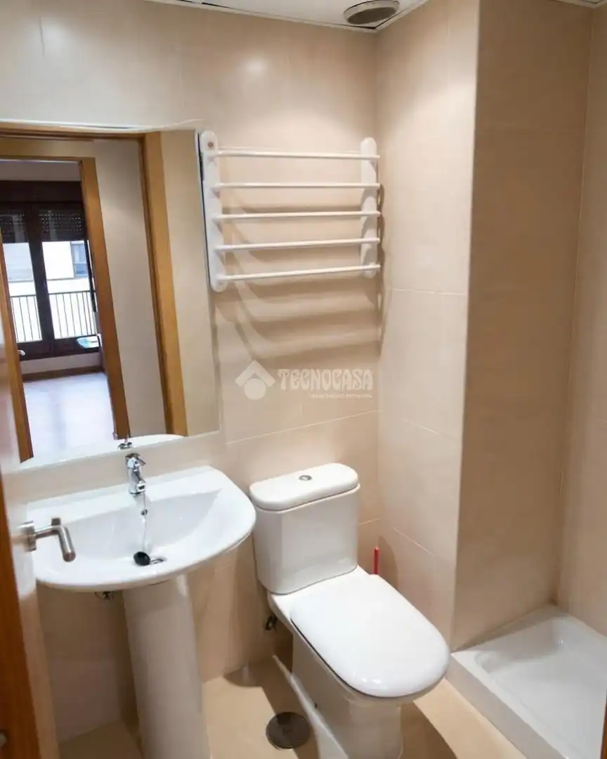 Flat with pool for sale in C. Belfast, imagen 7
