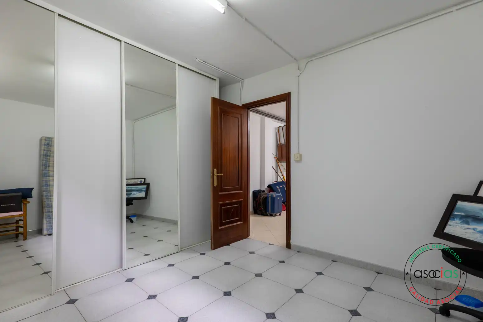 Casa o xalet en venda en Navia amb Calefacció i Terrassa