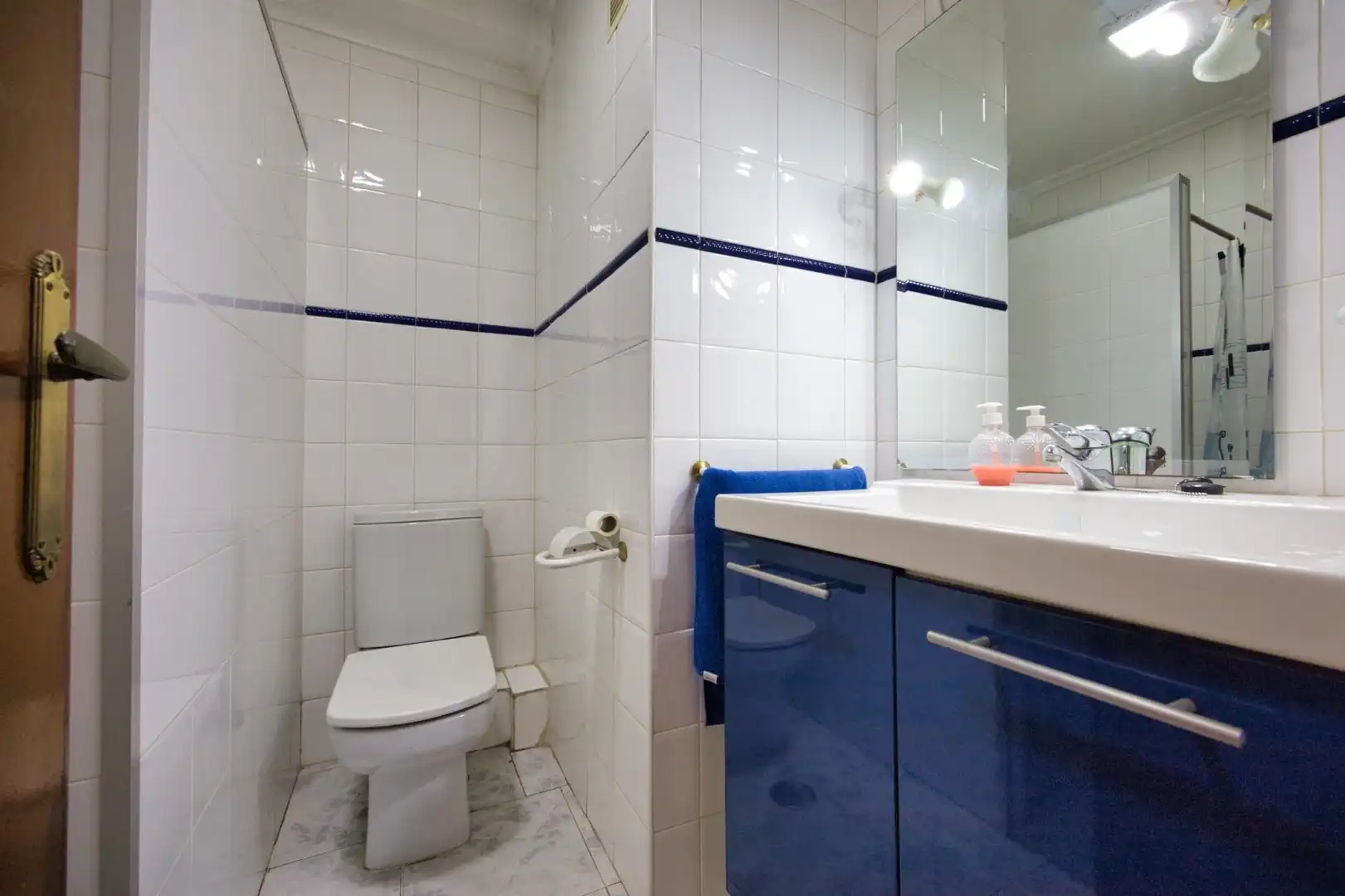 Baño de Piso en venta en Orihuela con Balcón