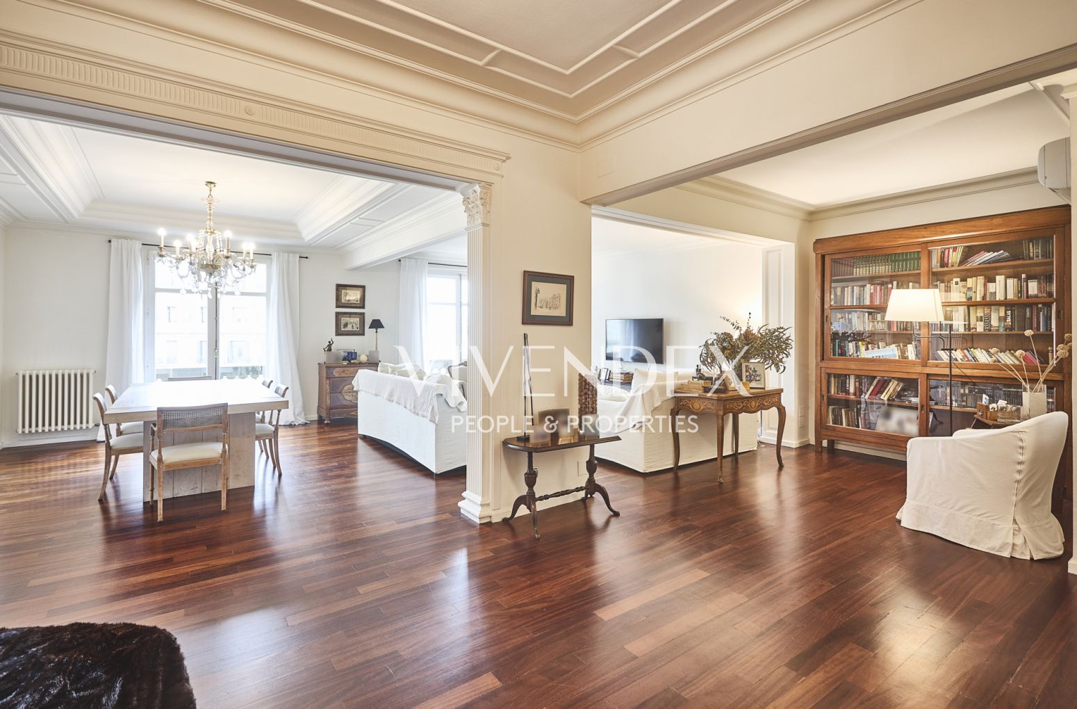 Sala de estar de Piso en venta en  Barcelona Capital con Aire acondicionado, Calefacción y Parquet